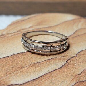 Pave Crystal Stacking Band - NEW - Size 7 - 18k white gold